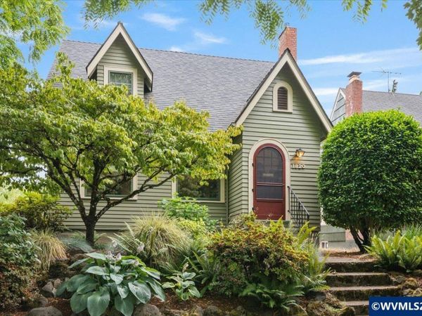 1820 19th St NE, Salem, OR 97301
