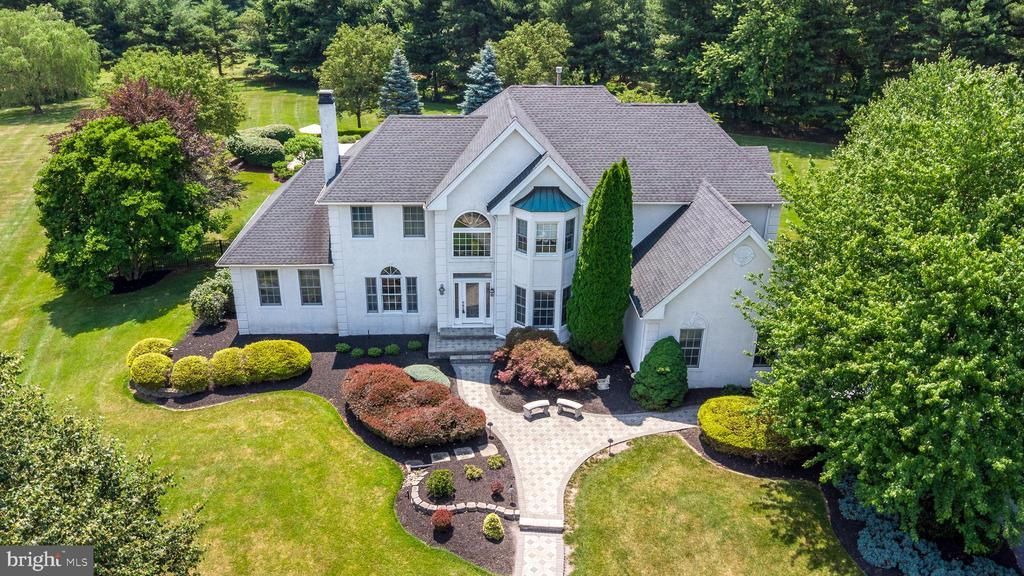 66 FLORENCE DRIVE, RICHBORO, PA 18954
