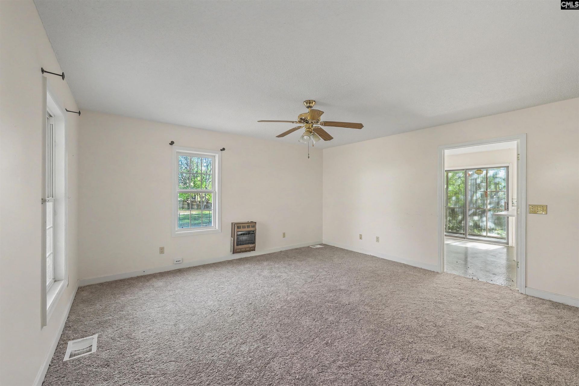 131 S Cove Drive Photo 5