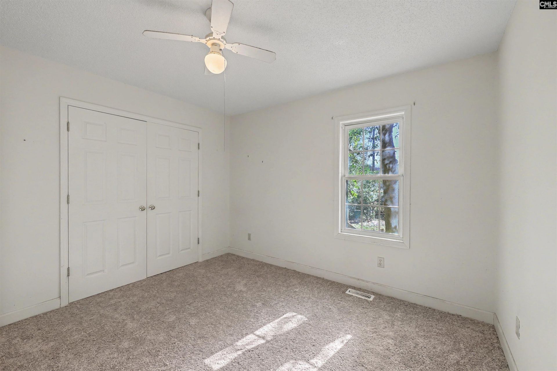 131 S Cove Drive  Photo 9