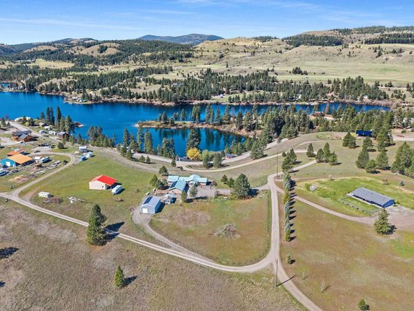 16 Barter Fair Rd, Republic, WA 99166