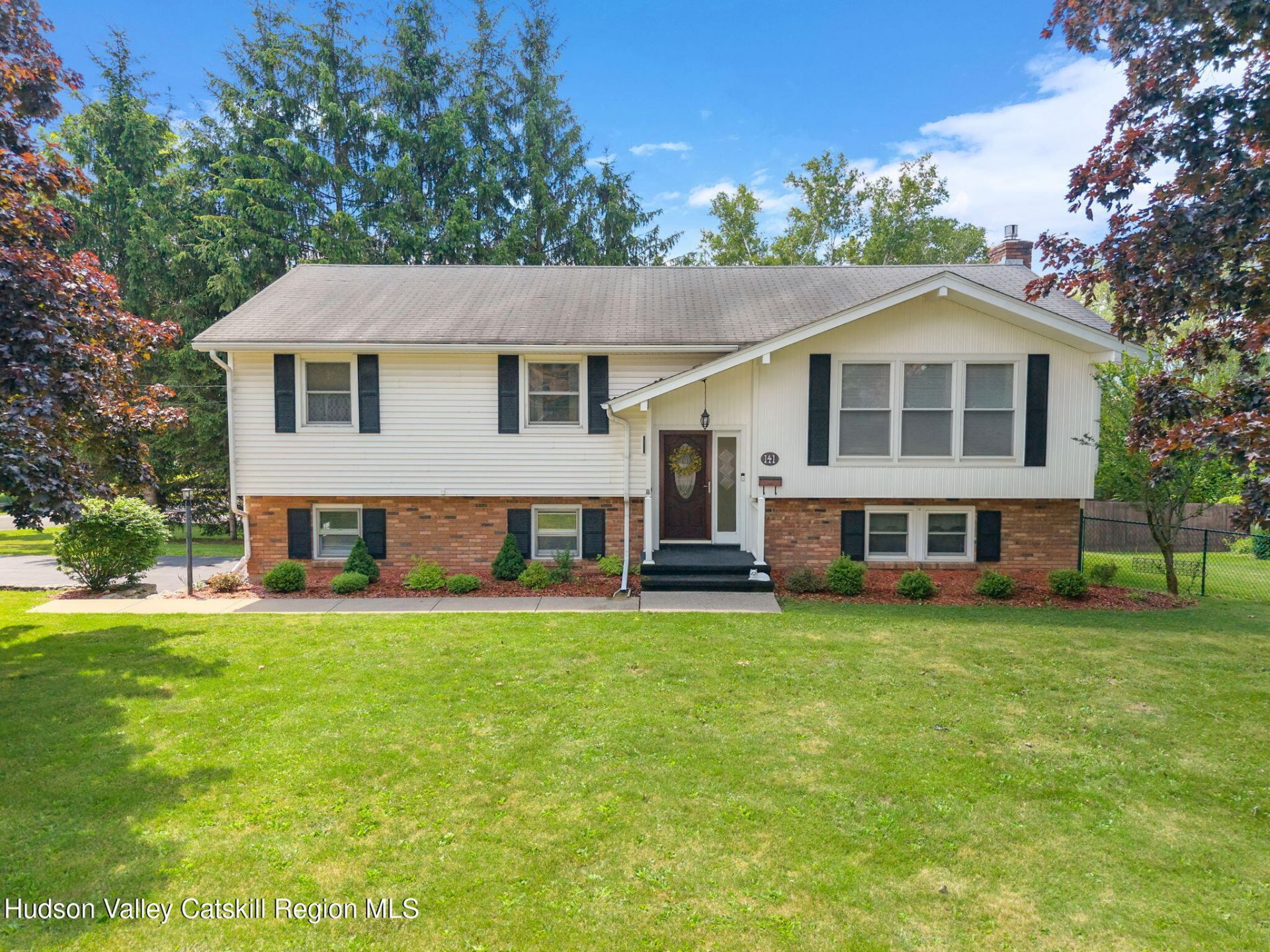 141 Parkway Drive, Cobleskill, NY 12043 Main Photo