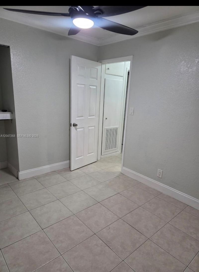 6118 Royal Palm Blvd , Margate, FL 33063 Photo