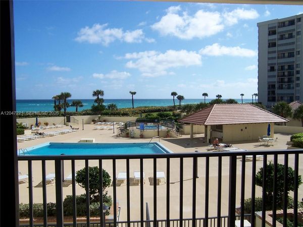Unit 206, Jupiter, FL 33477