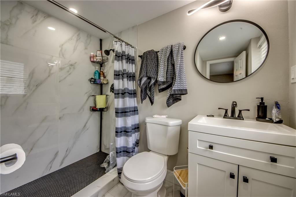 2544 1st St , Unit 107, Fort Myers, FL 33901 Photo