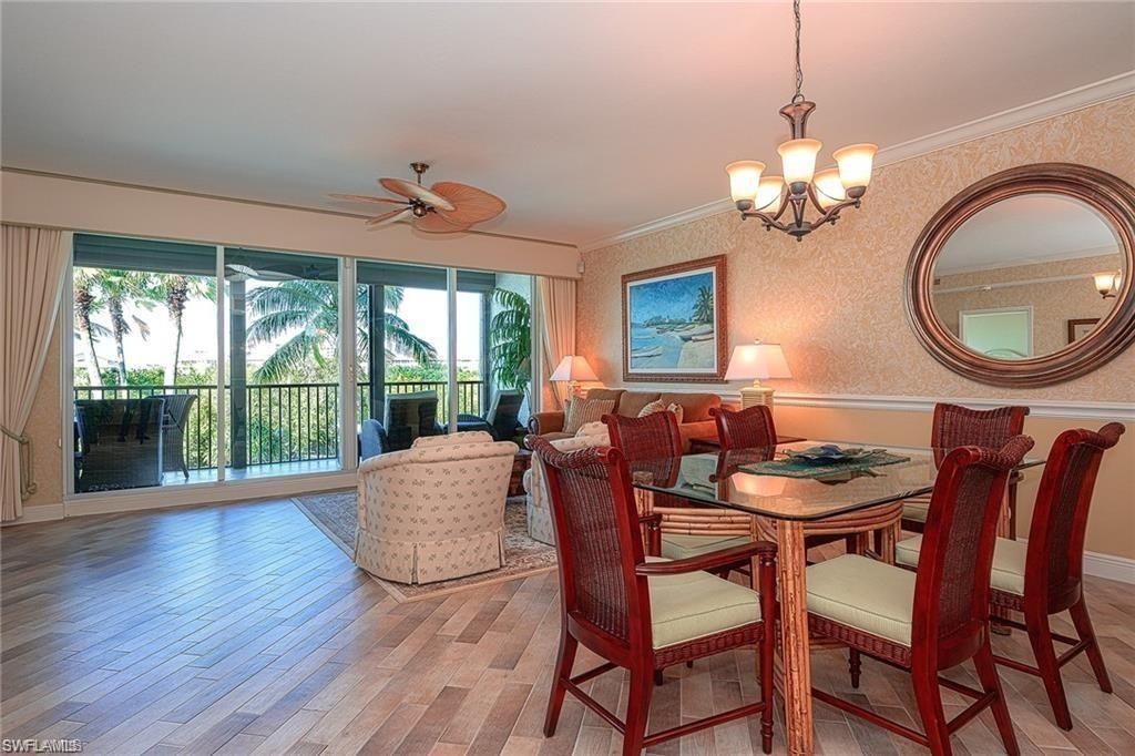 430 Cove Tower Dr, Unit 302, Naples, FL 34110 Photo