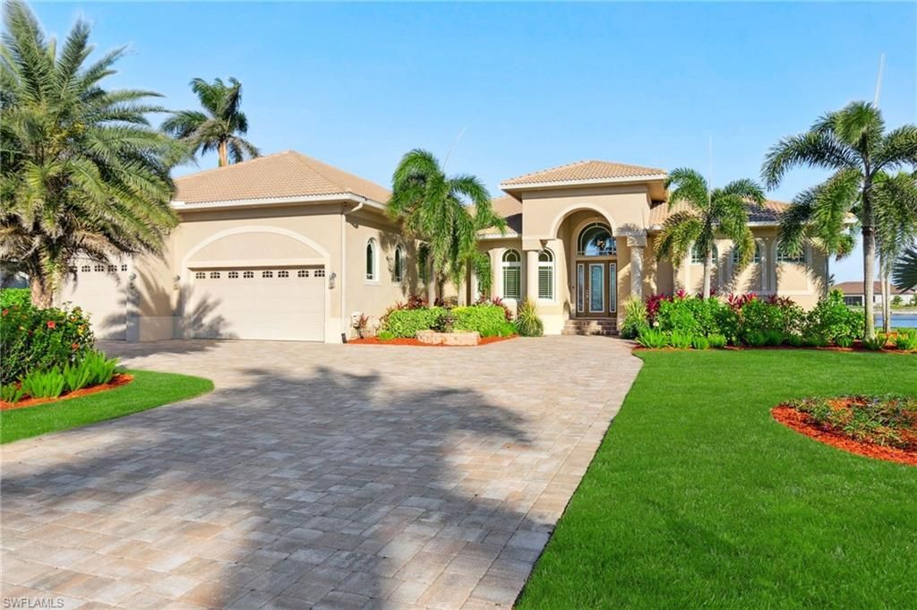 18018 Broadview Dr , Naples, FL 34114 Photo