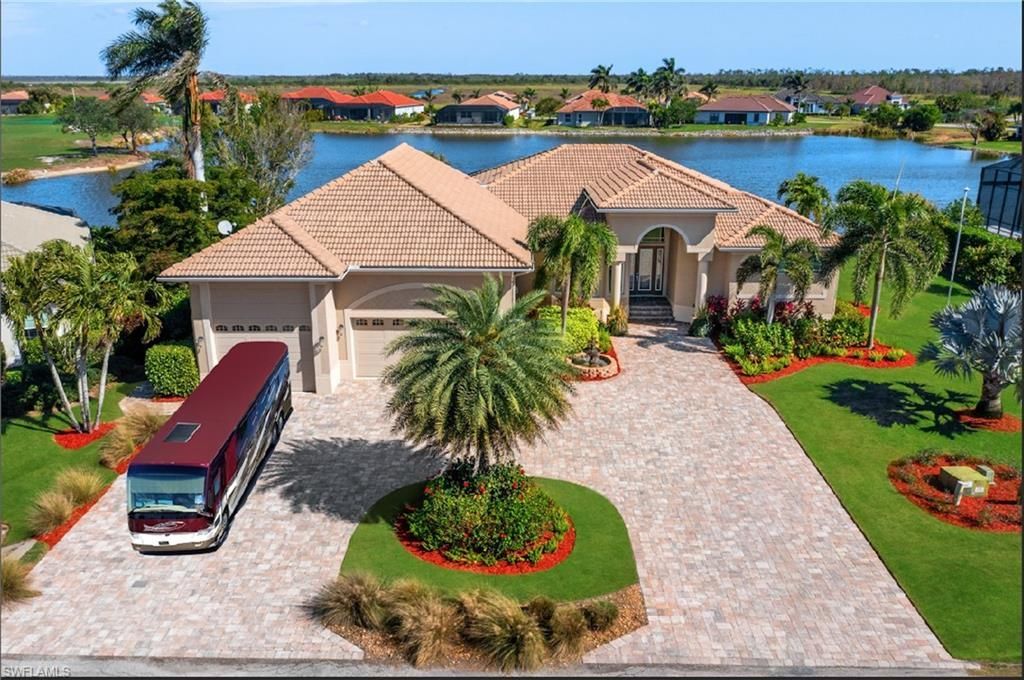 18018 Broadview Dr , Naples, FL 34114 Photo