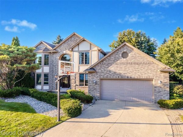 14973 River View Court , Sterling Heights, MI 48313