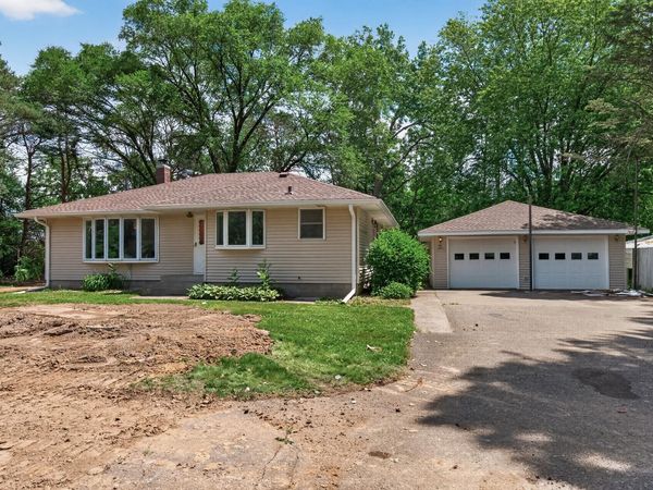 9170 Jamaca Court N, Lake Elmo, MN 55042