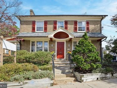 DOYLESTOWN, PA 18901