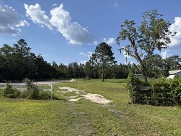 420 NW 9TH AVENUE , LAKE BUTLER, FL 32054