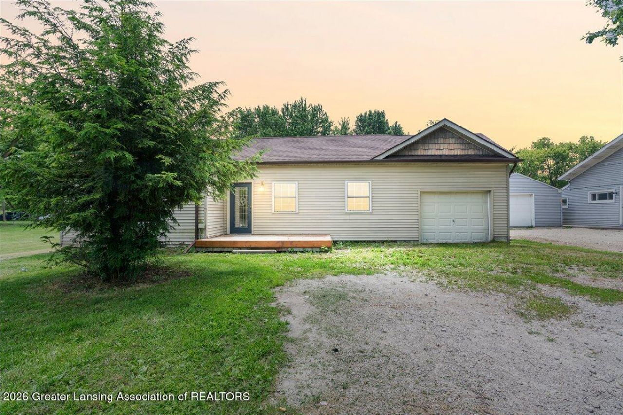 5136 Bell Oak Road, Webberville, MI 48892 Main Photo