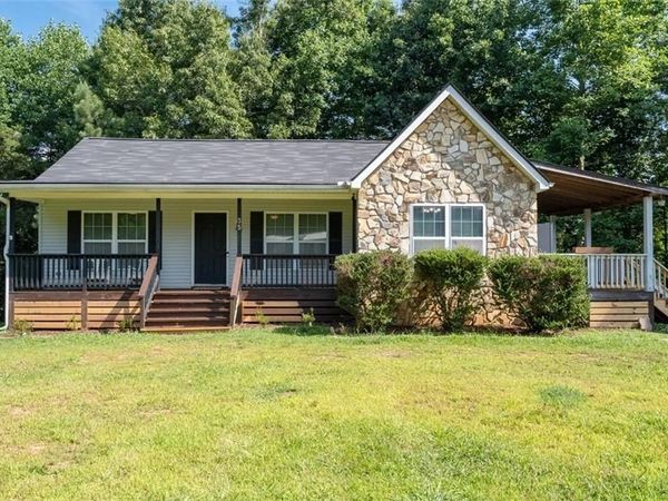 35 Thornwood Lane , Ellijay, GA 30540