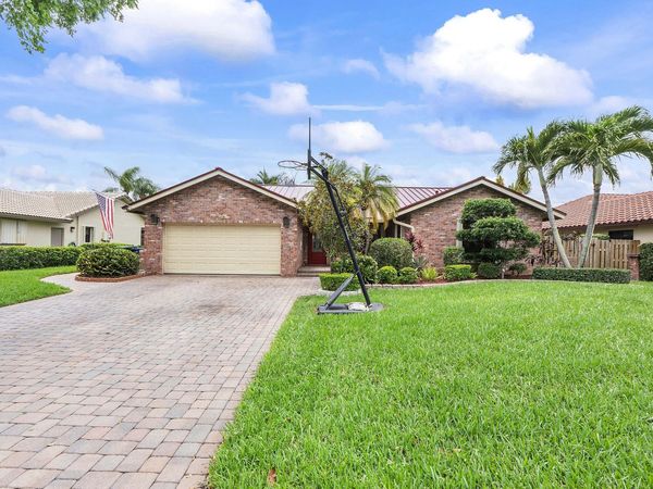 10662 NW 7th Place, Coral Springs, FL 33071