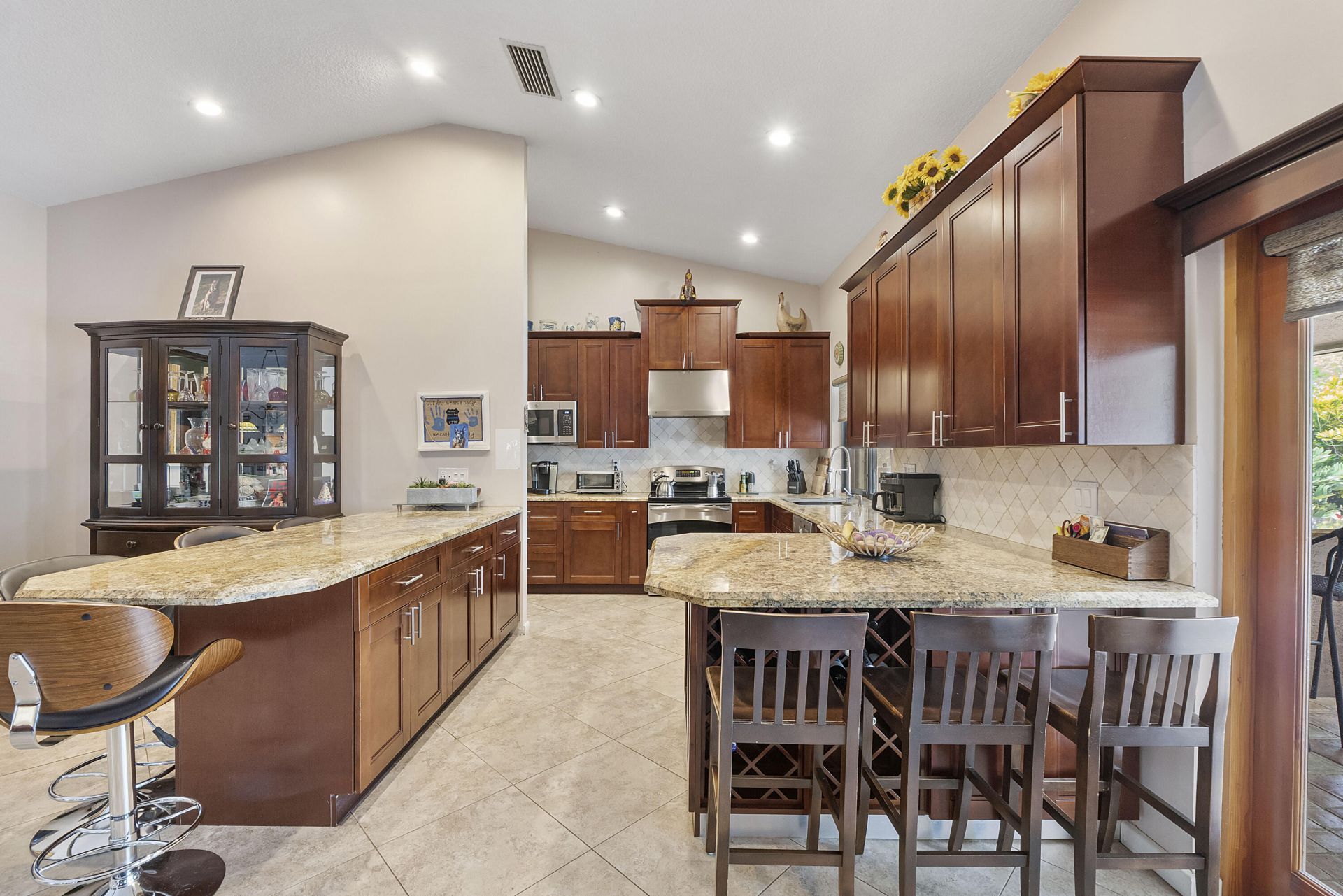 10662 NW 7th Place, Coral Springs, FL 33071 Photo