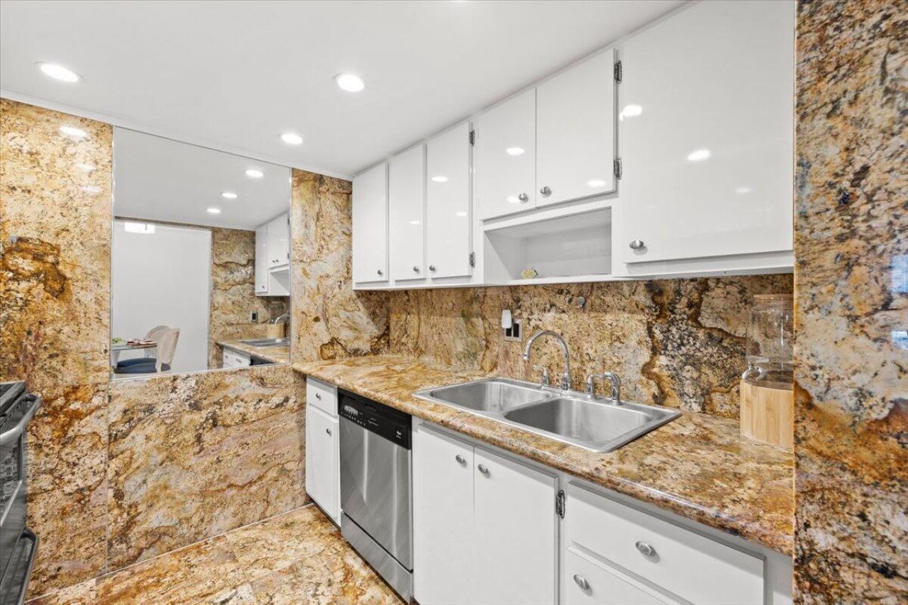 4501 S Ocean Boulevard, Unit F2, South Palm Beach, FL 33480 Photo