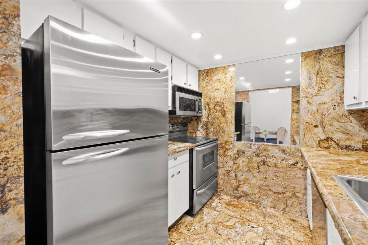 4501 S Ocean Boulevard, Unit F2, South Palm Beach, FL 33480 Photo
