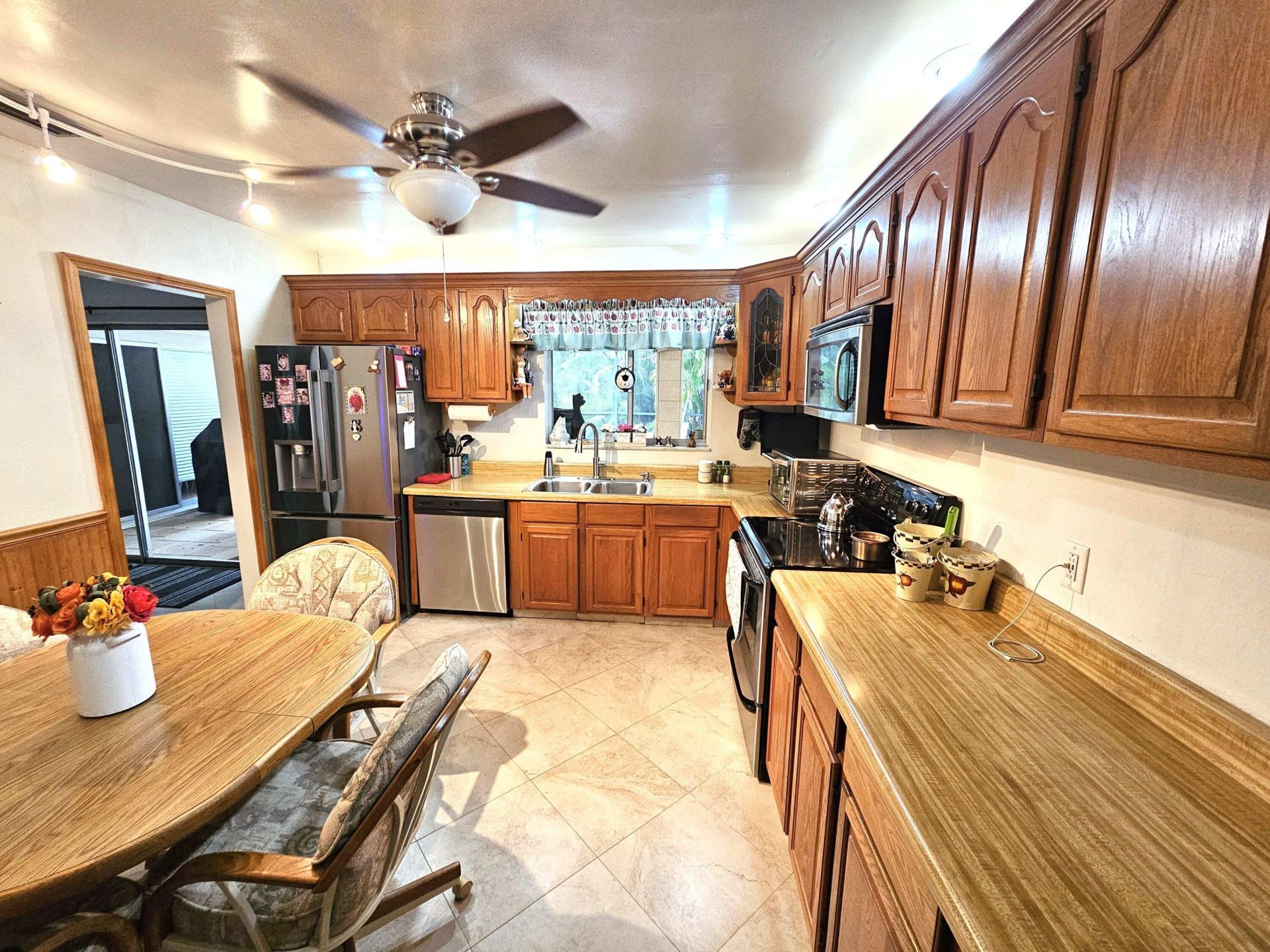 11500 SW 3rd Street, Plantation, FL 33325 Photo