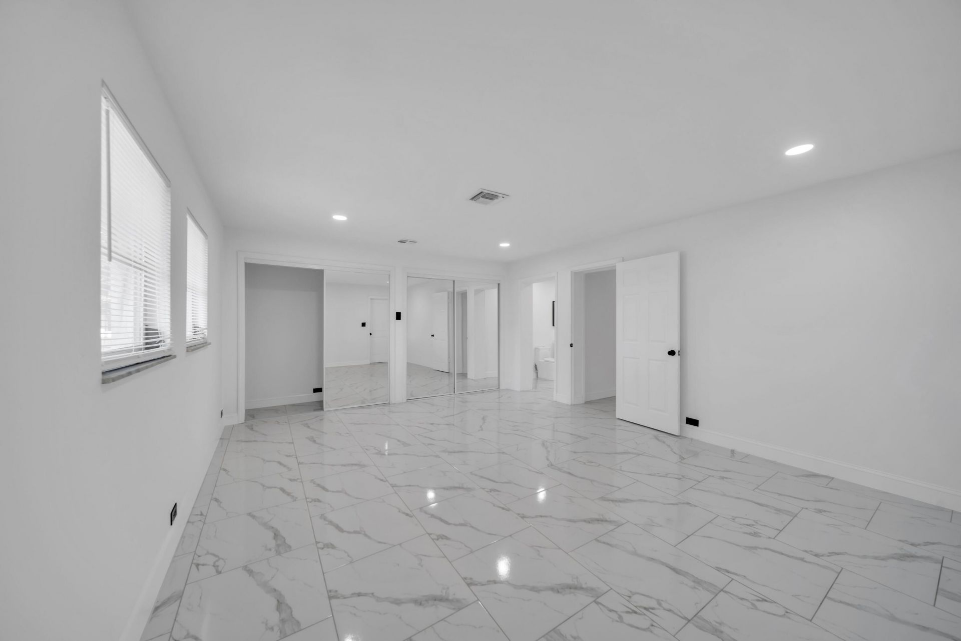 139 E Lake Drive, Lehigh Acres, FL 33936 Photo