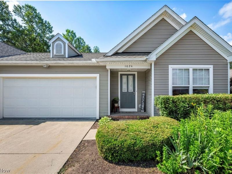 1024 Saint Michaels Way, Madison, OH 44057 Photo 1