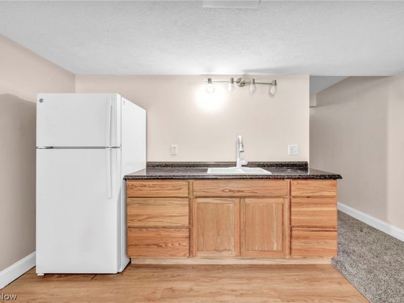 1024 Saint Michaels Way, Madison, OH 44057 Photo 18