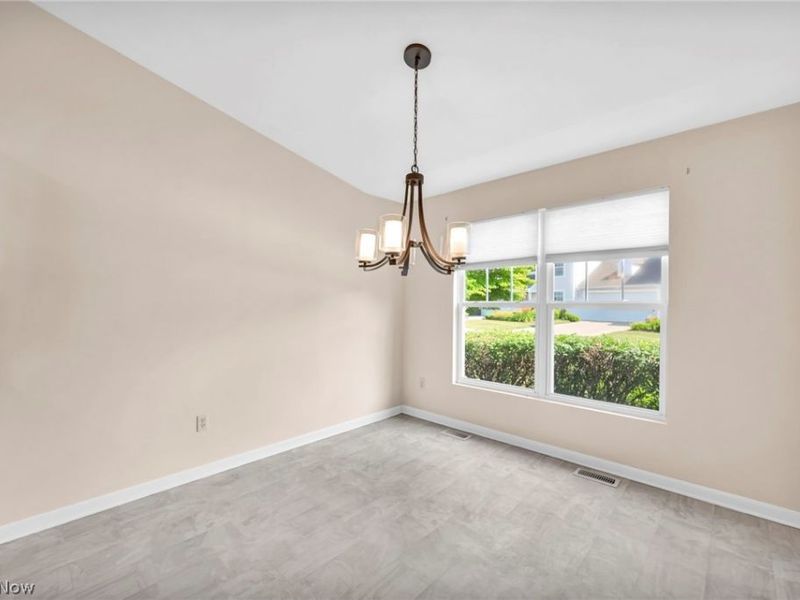 1024 Saint Michaels Way, Madison, OH 44057 Photo 8