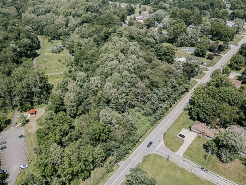 612 College Street, Wadsworth, OH 44281 Photo 4