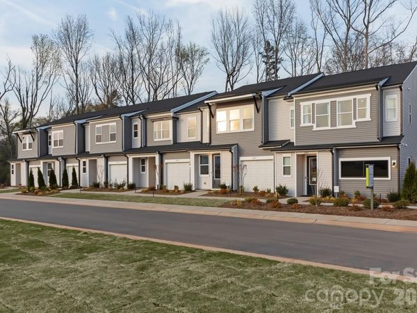 6041 Longar Lane, Charlotte, NC 28269