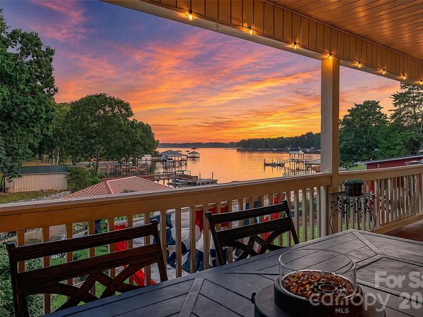 8535 Sylvan Drive, Terrell, NC 28682