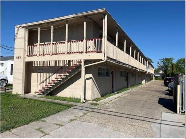 689 CENTRAL Avenue, Unit J, Jefferson, LA 70121