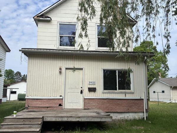 3921 5th Ave E, Hibbing, MN 55746
