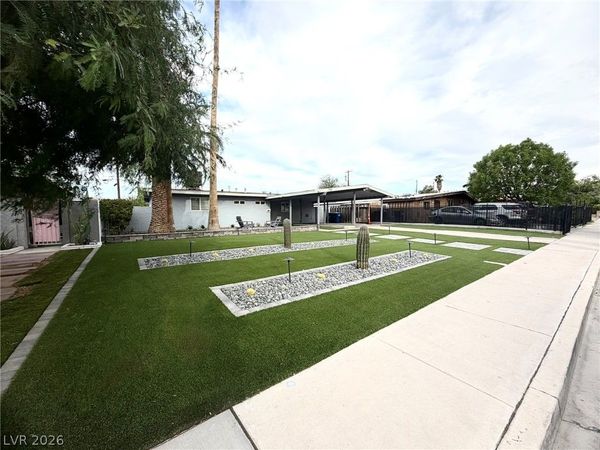 700 N 22nd Street , Las Vegas, NV 89101