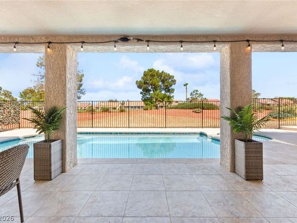 2900 Crown Ridge Drive, Las Vegas, NV 89134