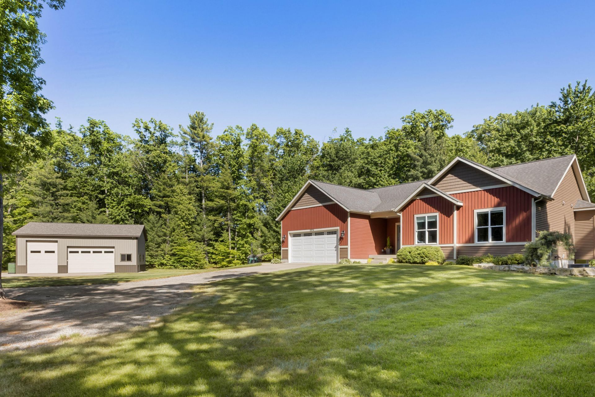 13374 141st Avenue, Grand Haven, MI 49417 Main Photo