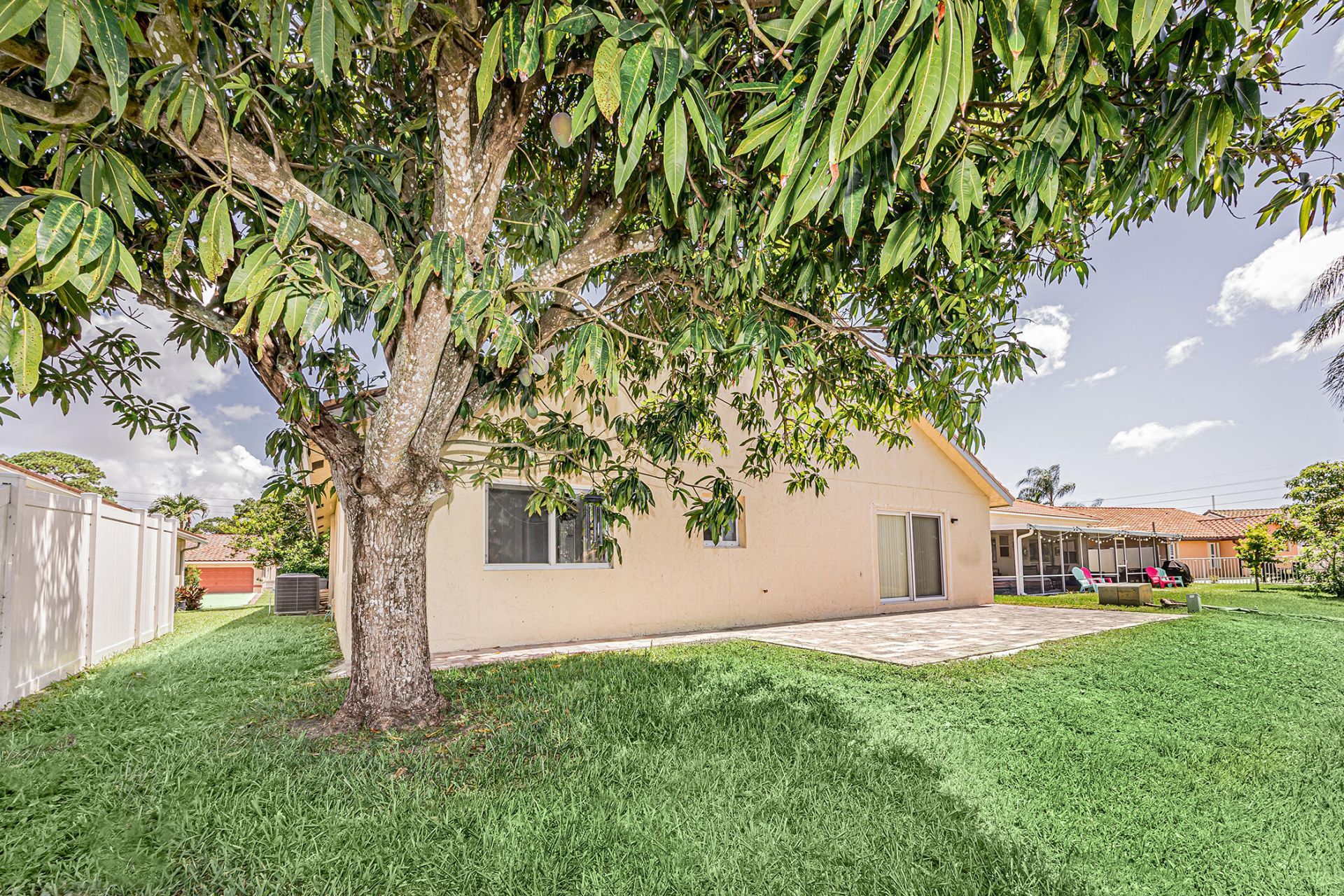 5148 Rosen Boulevard, Boynton Beach, FL 33472 Photo