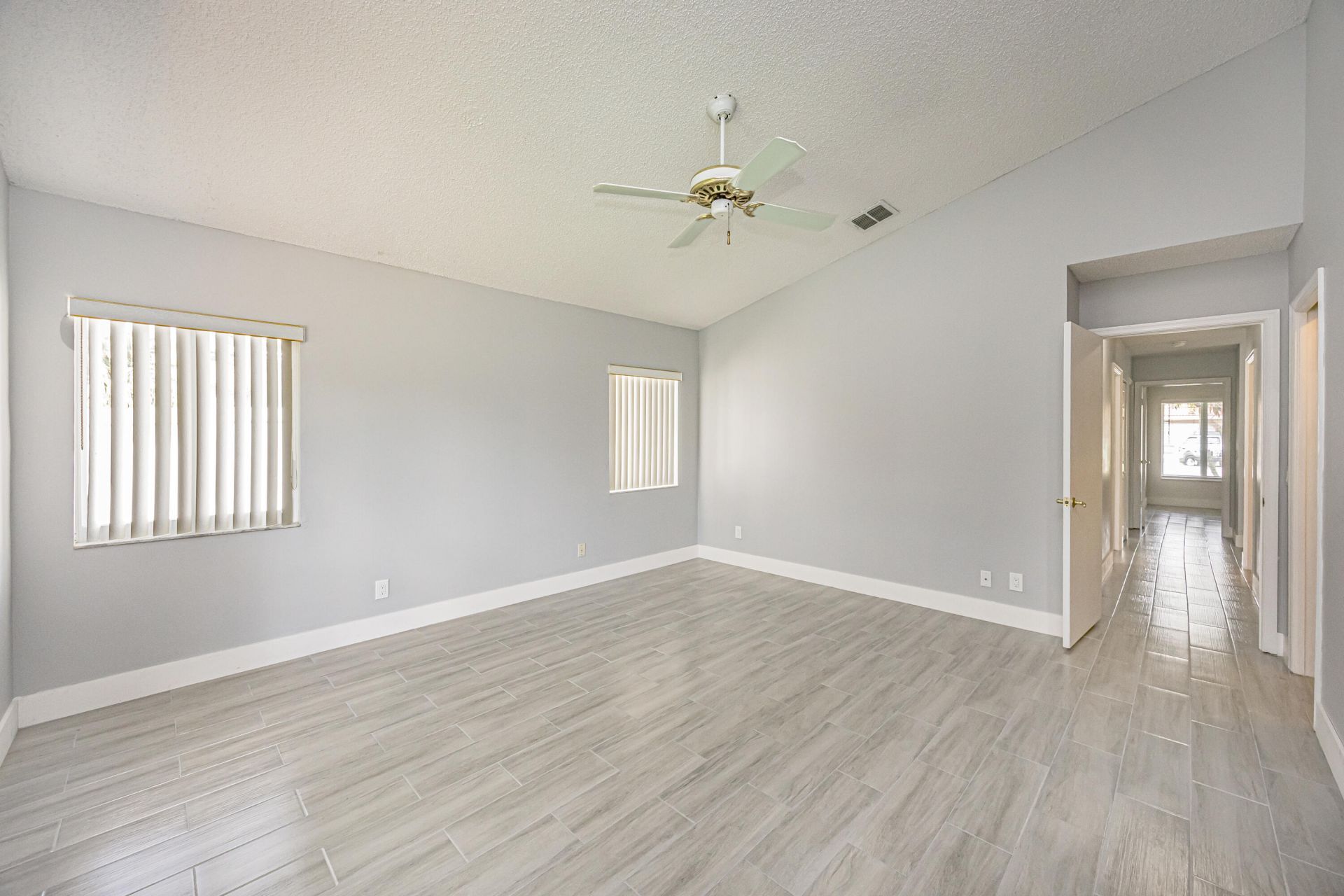 5148 Rosen Boulevard, Boynton Beach, FL 33472 Photo