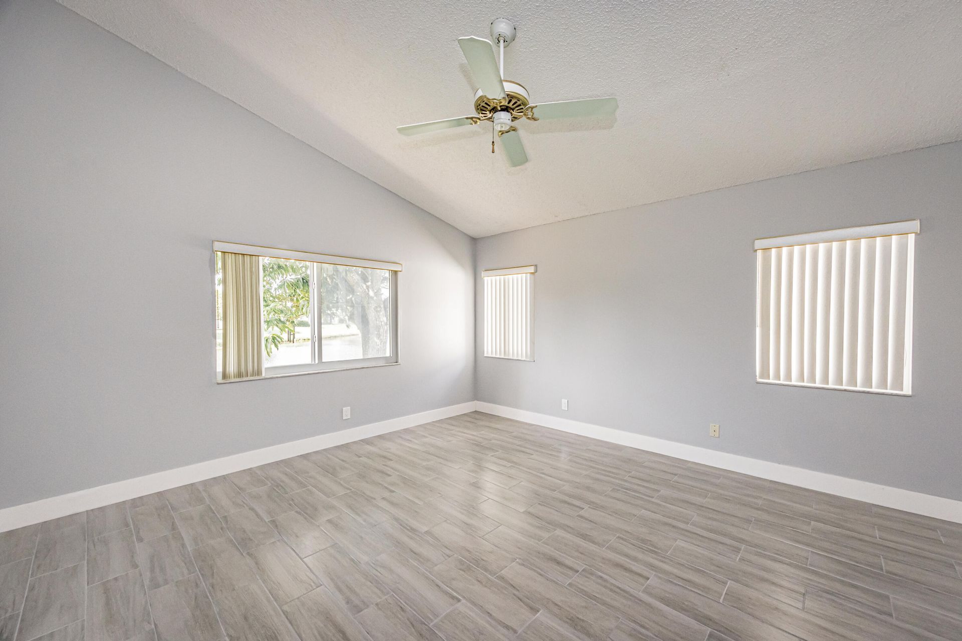 5148 Rosen Boulevard, Boynton Beach, FL 33472 Photo