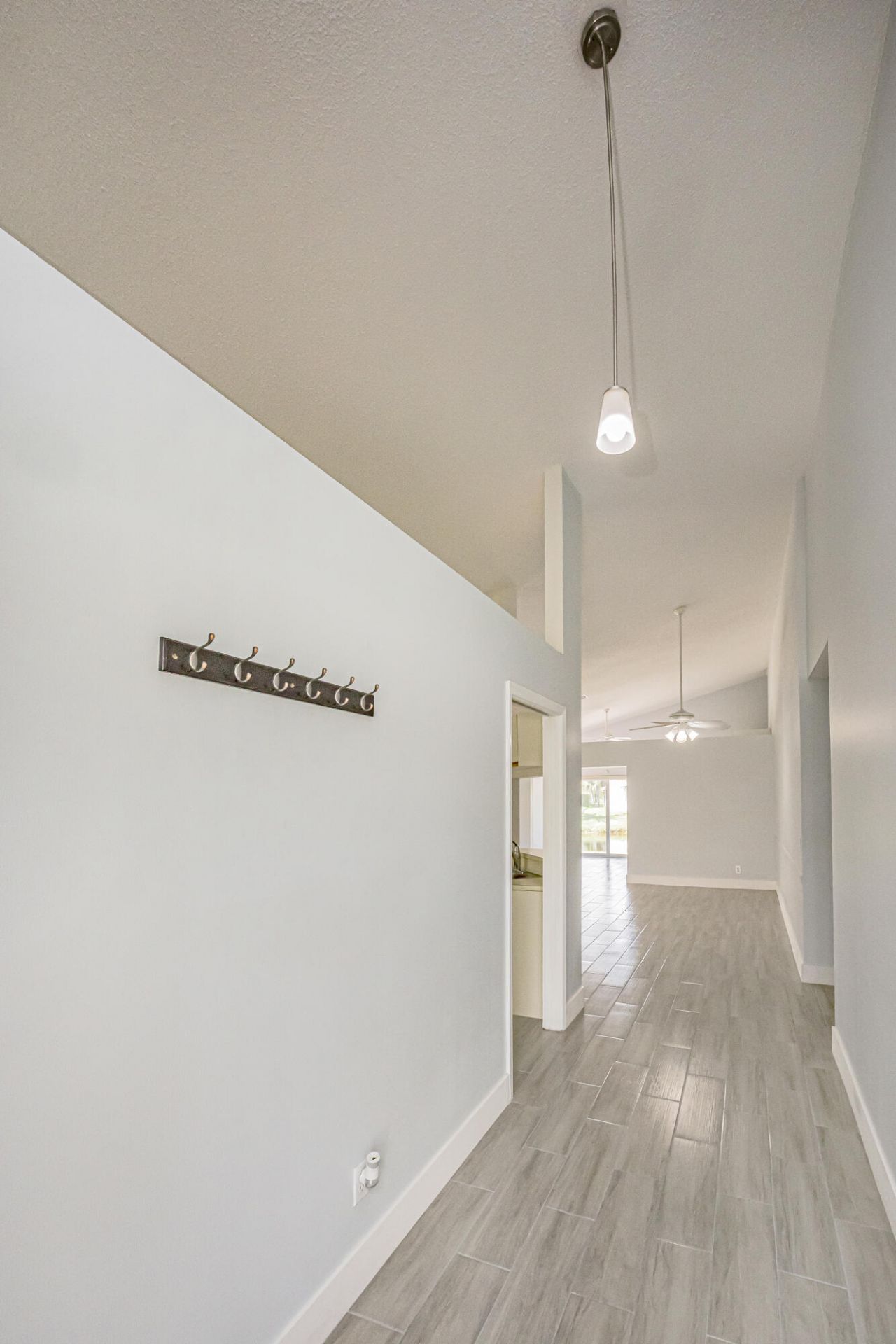 5148 Rosen Boulevard, Boynton Beach, FL 33472 Photo