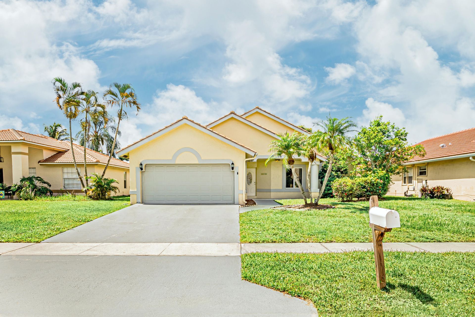 5148 Rosen Boulevard, Boynton Beach, FL 33472 Photo