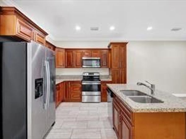 306 N 18th Court, Unit #2, Fort Pierce, FL 34950