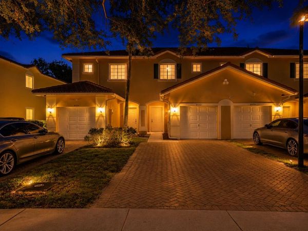 6532 Catalina Lane, Tamarac, FL 33321