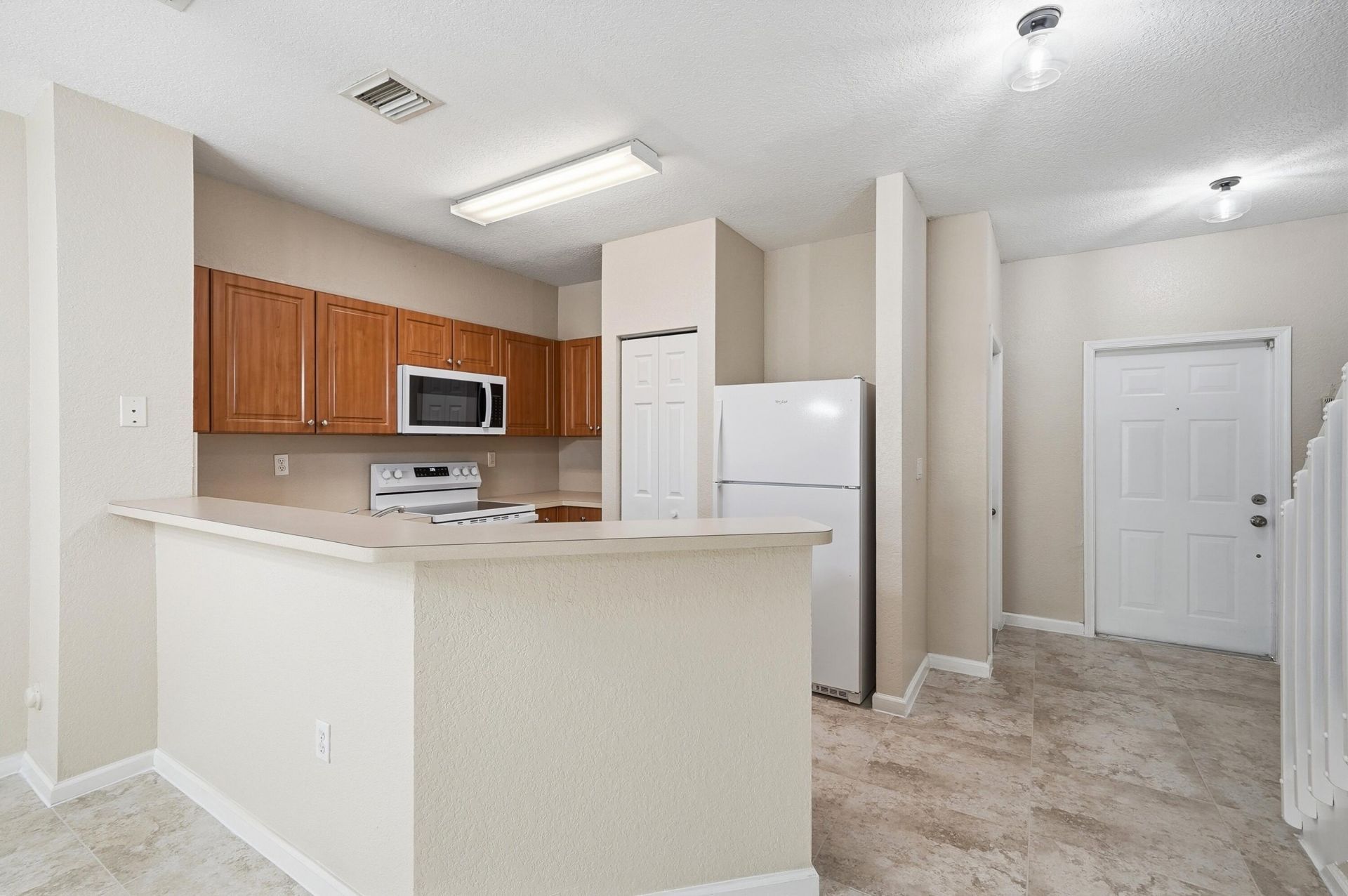 6532 Catalina Lane, Tamarac, FL 33321 Photo