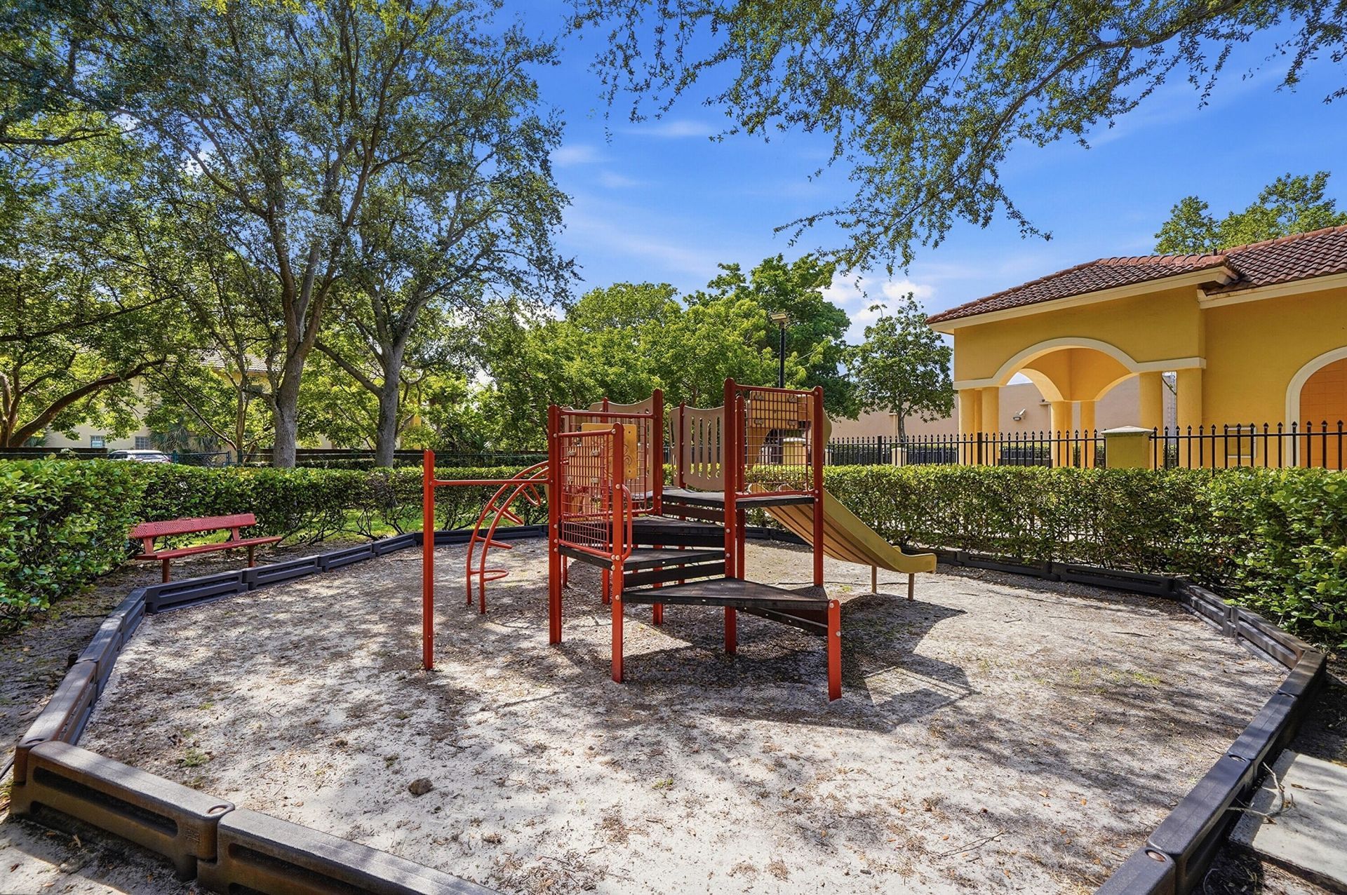 6532 Catalina Lane, Tamarac, FL 33321 Photo