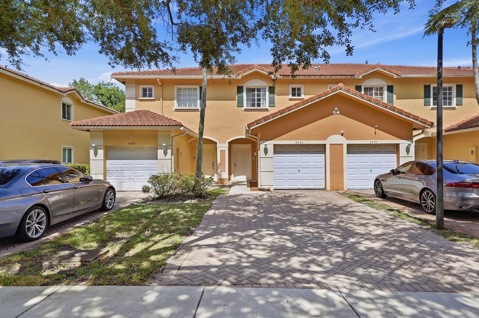 6532 Catalina Lane, Tamarac, FL 33321 Photo