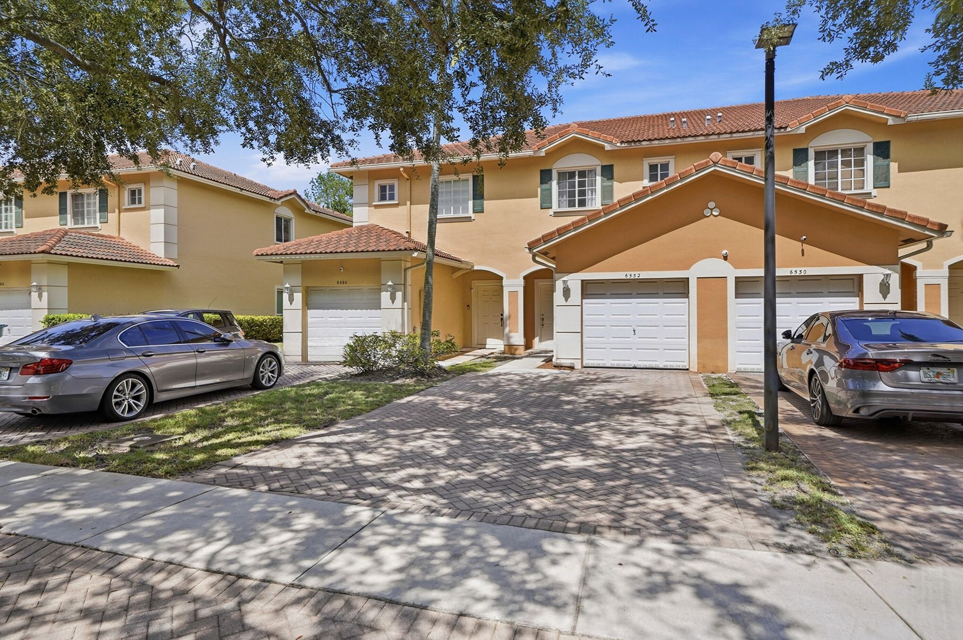 6532 Catalina Lane, Tamarac, FL 33321 Photo