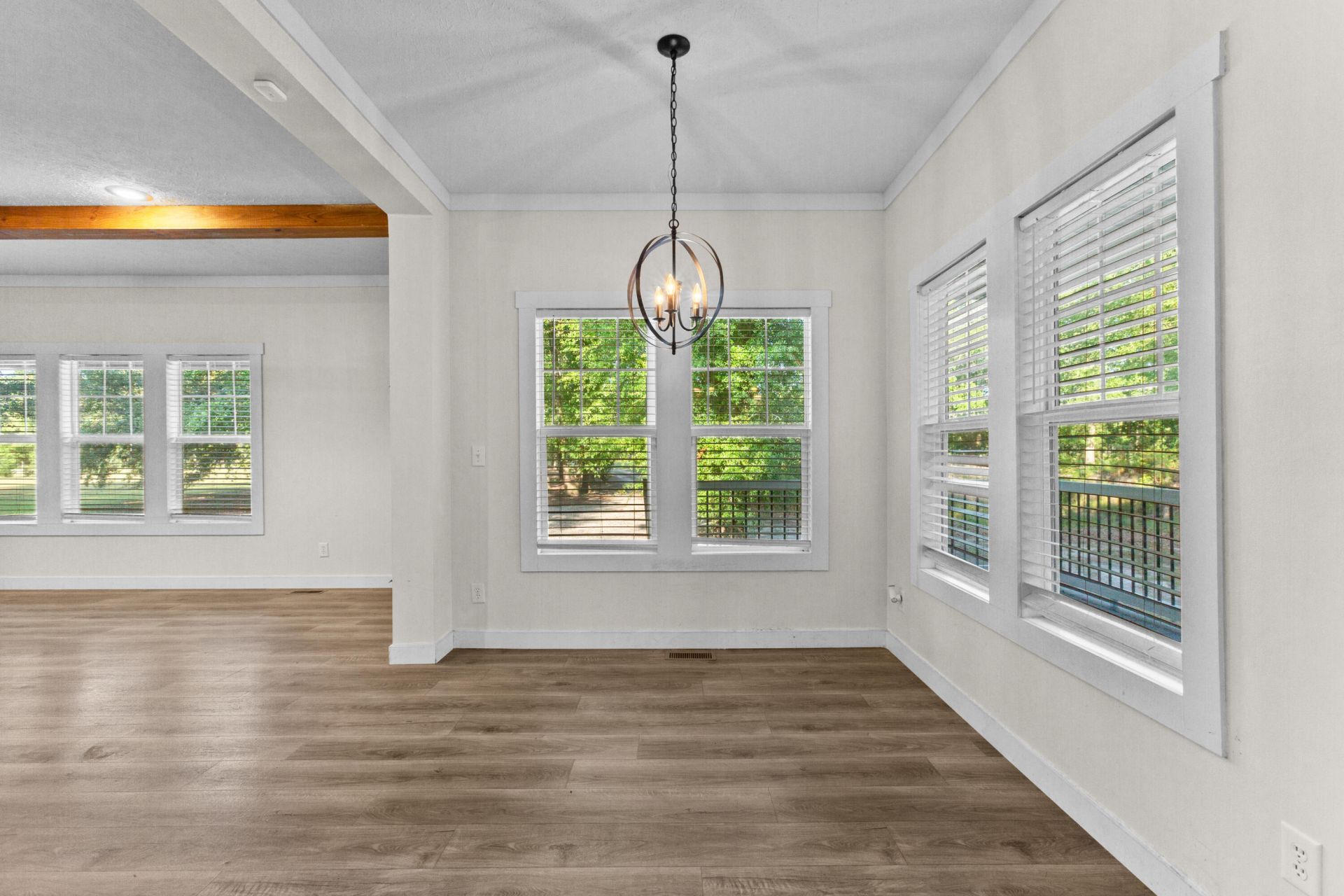 404 Marion Road Photo 2