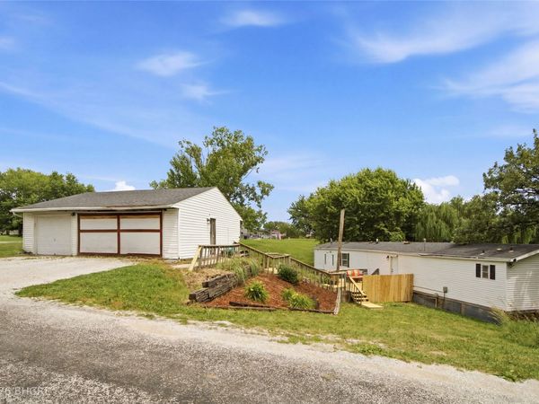 8456 Outer Drive, Dexter, IA 50070