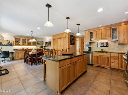 175 Juniper Drive, Stateline, NV 89449 Photo