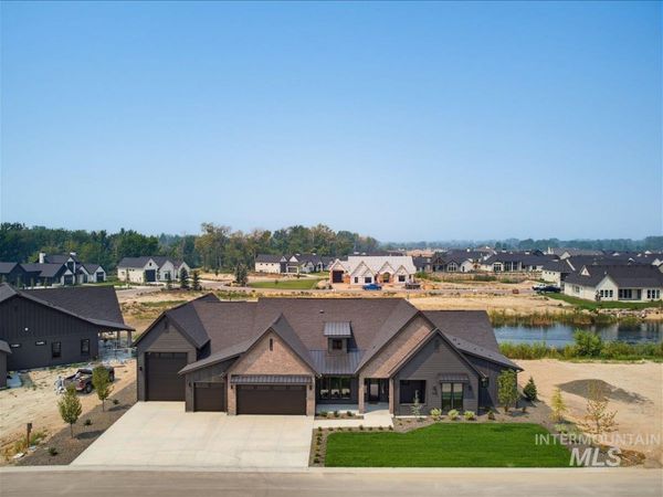 584 Founder Ave., Middleton, ID 83644